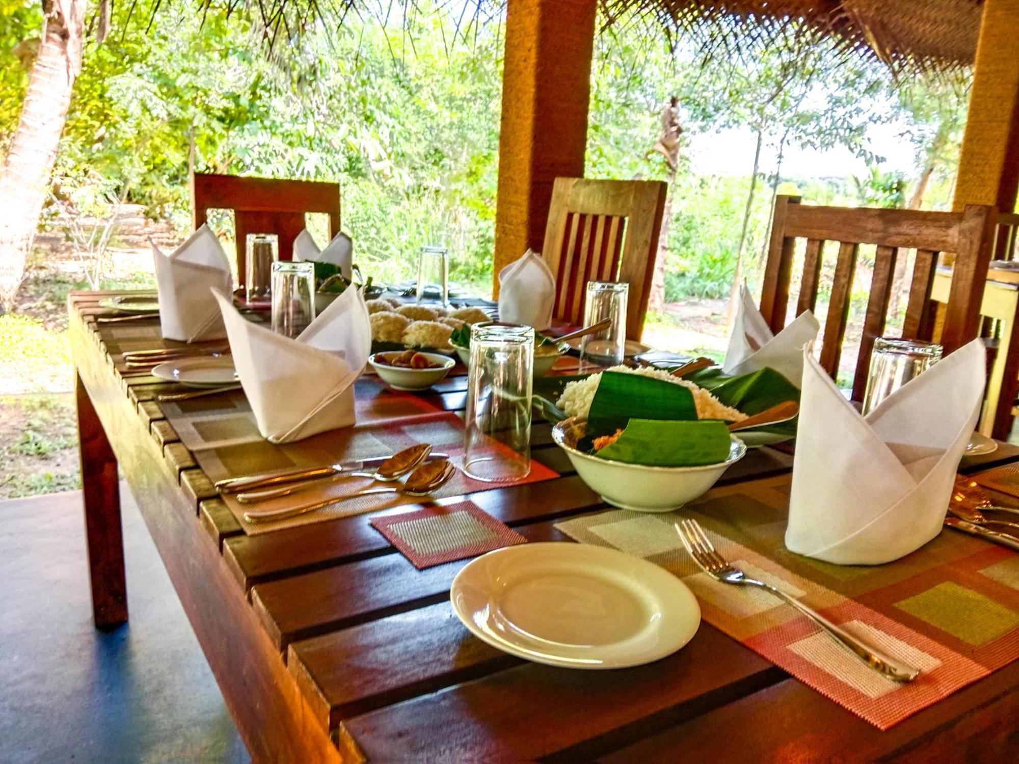 Ceylon Amigos Eco Resort シギリヤ エクステリア 写真